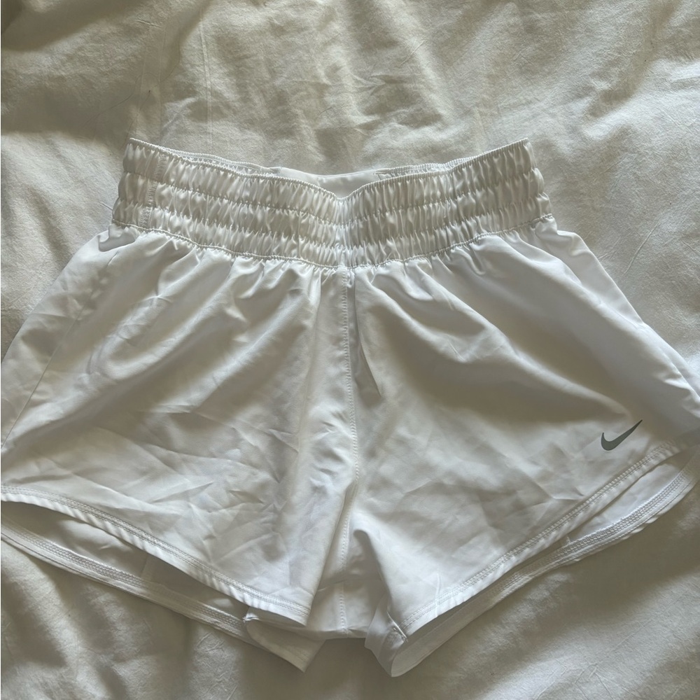 Nike Women's White Athletic Shorts with Elastic Waistband